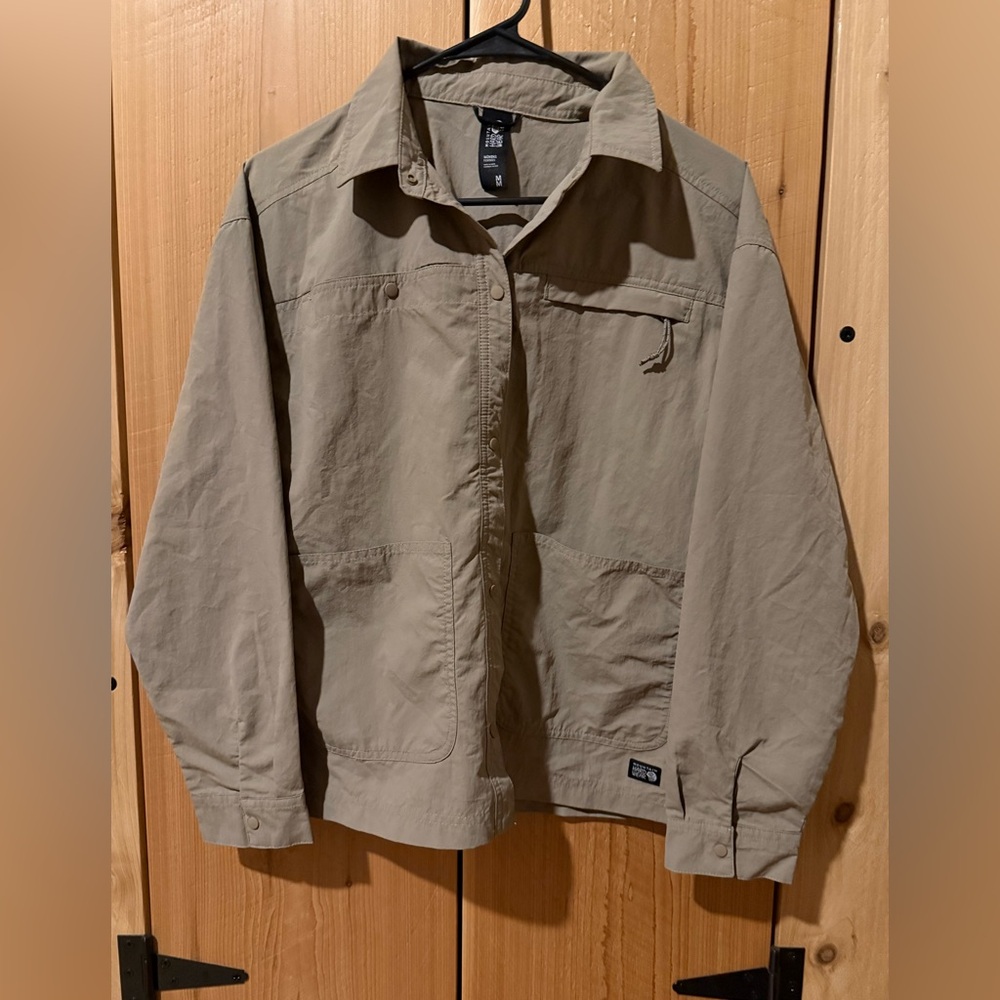Mountain Hardwear Tan Casual Jacket women’s medium